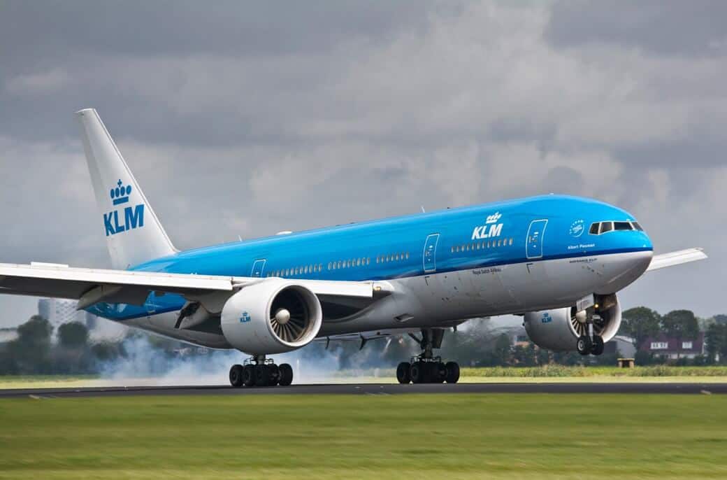Een KLM-toestel op de taxibaan